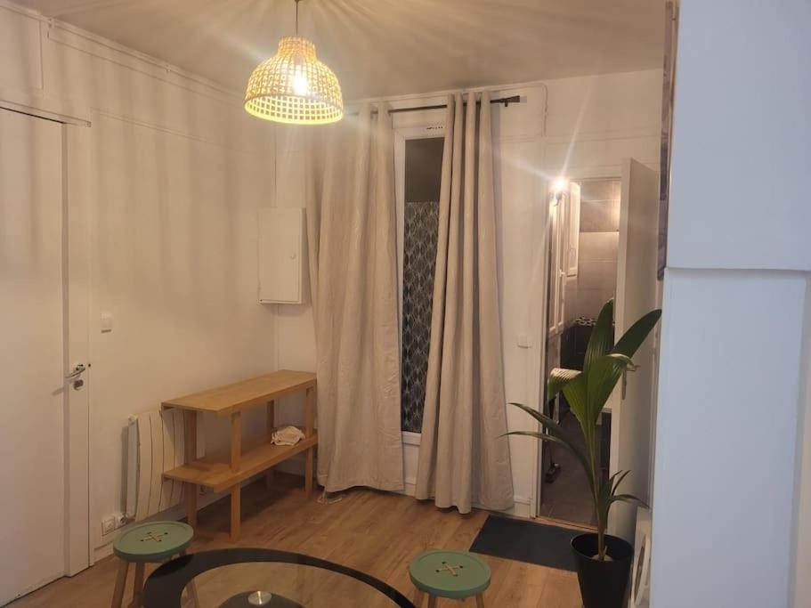 Charmant Appartement Pres De Montmartre Παρίσι Εξωτερικό φωτογραφία